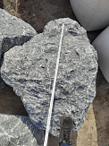 фото ГЛЫБЫ и СКАЛЬНИК (ландшафтный крупный диабаз, змеевик, гранит, яшма, кварц, песчаник)  купить в Пскове
